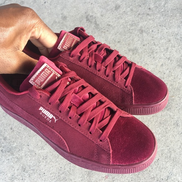 WMNS Women Puma Suede Classic Velvet Rope - Picture 3 of 6